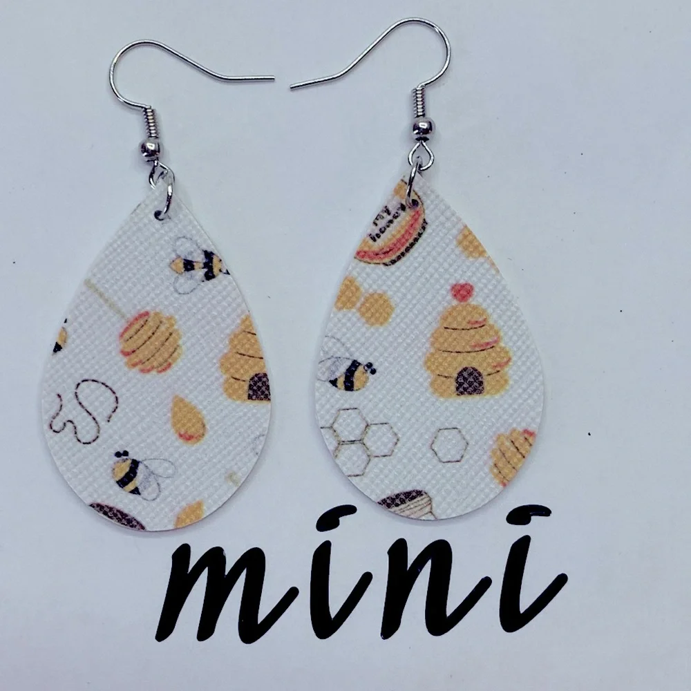 🖤Pick Any 3 for $12🖤 Mini Faux Leather Teardrop Earrings - Picture 2 of 6